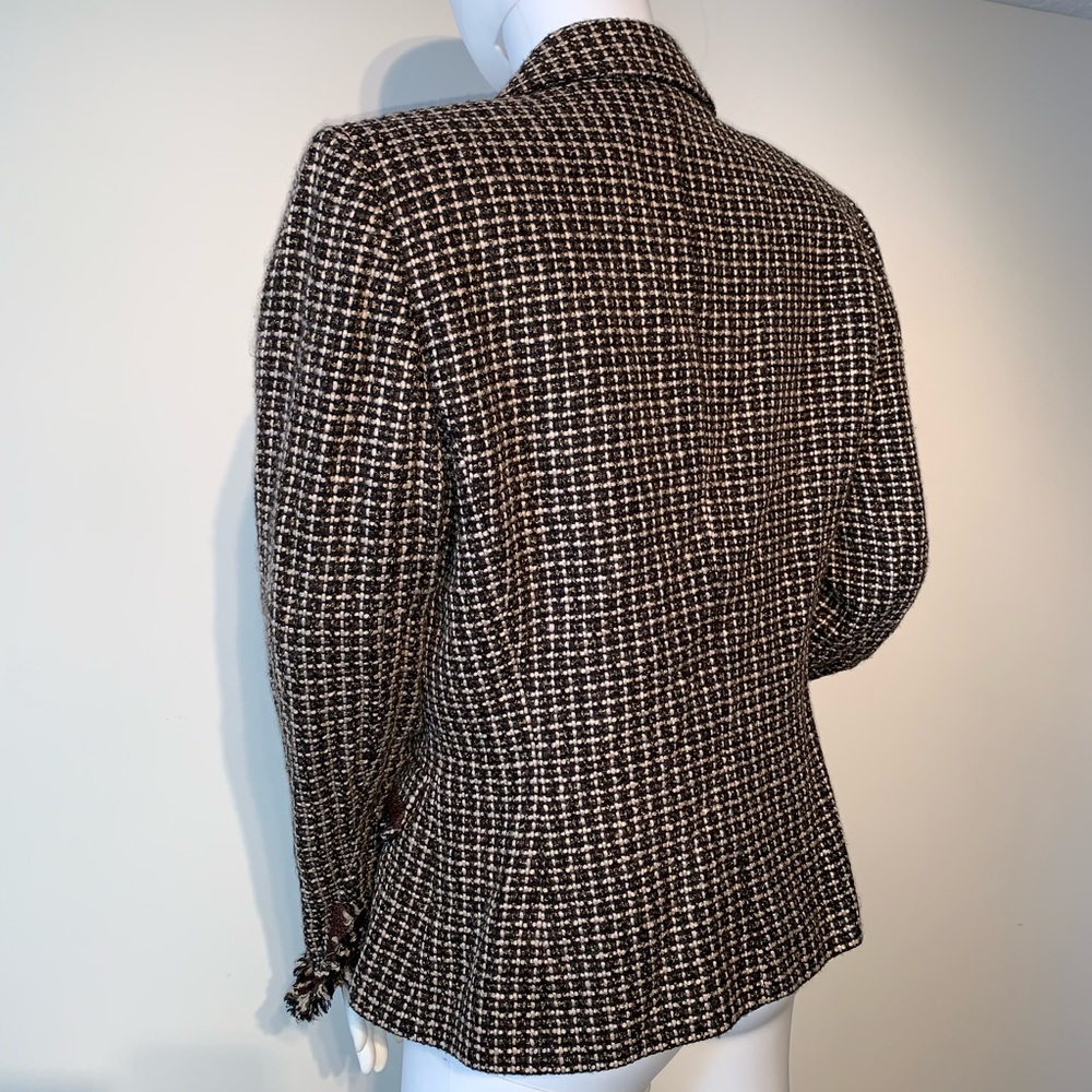 EUC Tahari brown tweed blazer raw fringe edges - Picture 4 of 8